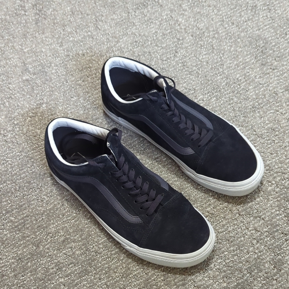 Men's Suede Vans Old School Sneakers